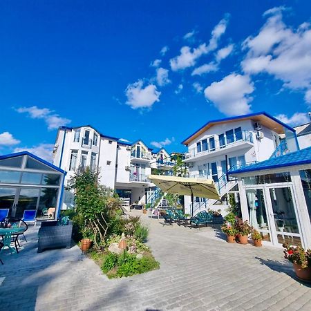 Laguna Beach Club Bazaleti Lake Dushet'i Kültér fotó